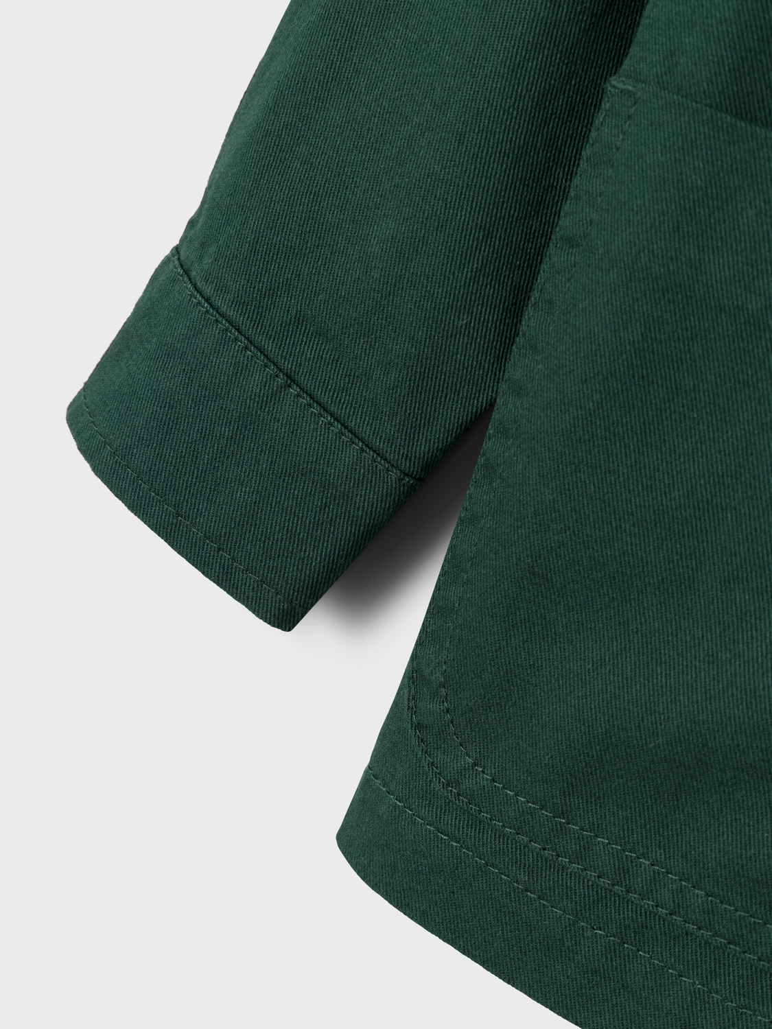 model_shot-front_full